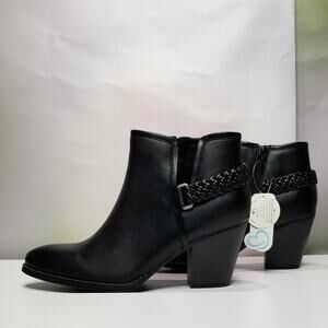 Baretraps Women's Charlotte Block Heeled Western Booties Size 9.5 Black NWT